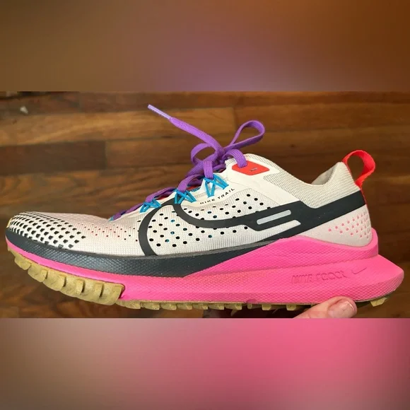 Nike Women's Pegasus 4 Trail Running Shoes - 8 - Picture 6 of 10